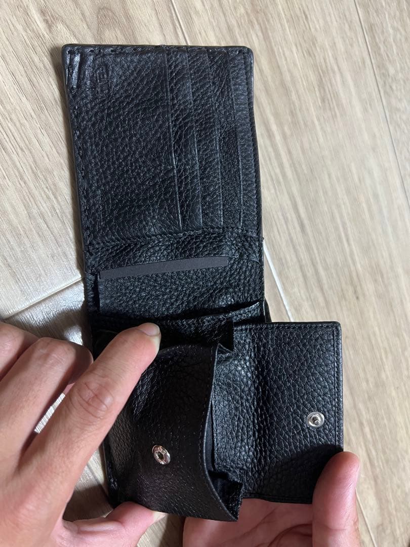 FENDI 二つ折り財布 黒 ケース付き セレリア 財布