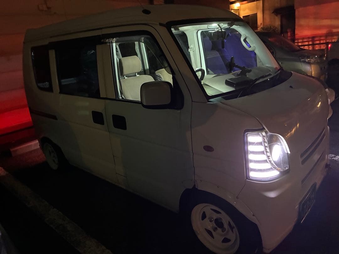 64エブリィ　大阪