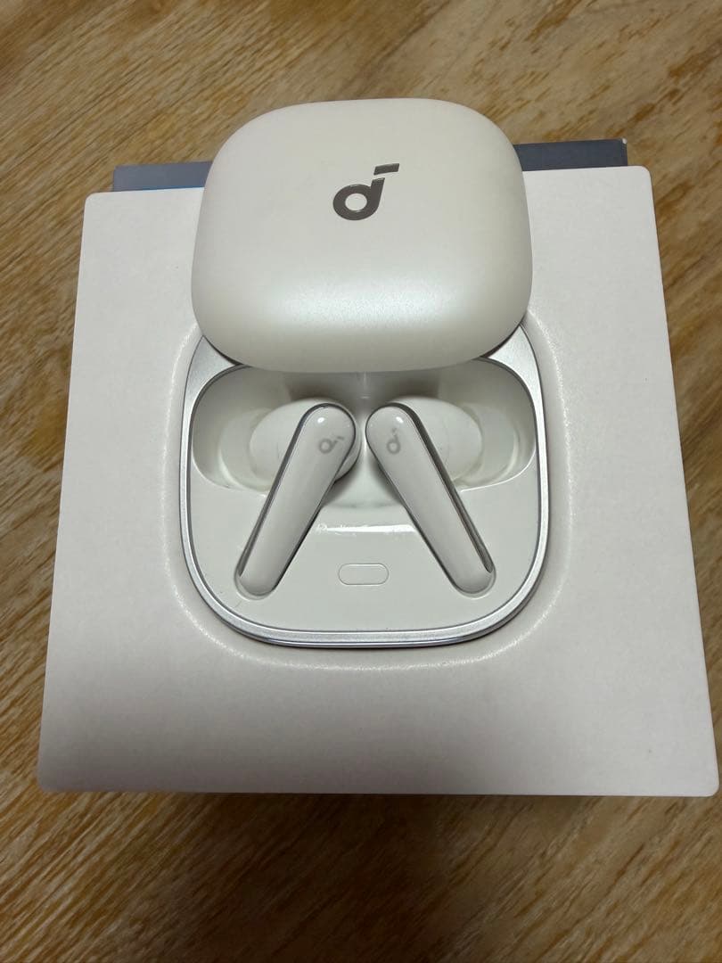 Soundcore Liberty 5 パールホワイト ワイヤレスイヤホン