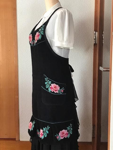 ★希少！半額以下　フェイラー 【ショシャナ・ヘブライの薔薇】 エプロン　中古良品
