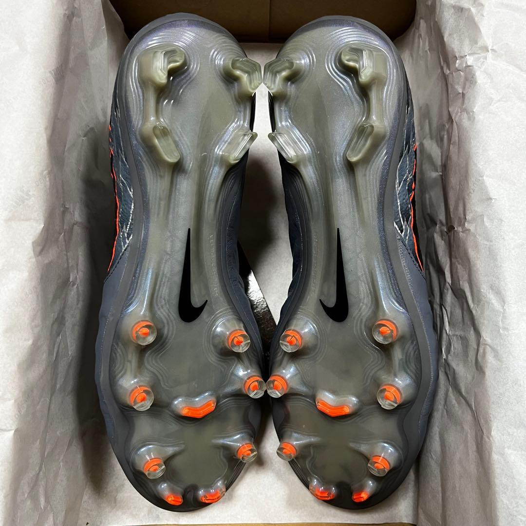 28 サッカースパイク ナイキ ティエンポ レジェンド Ⅶ エリート FG