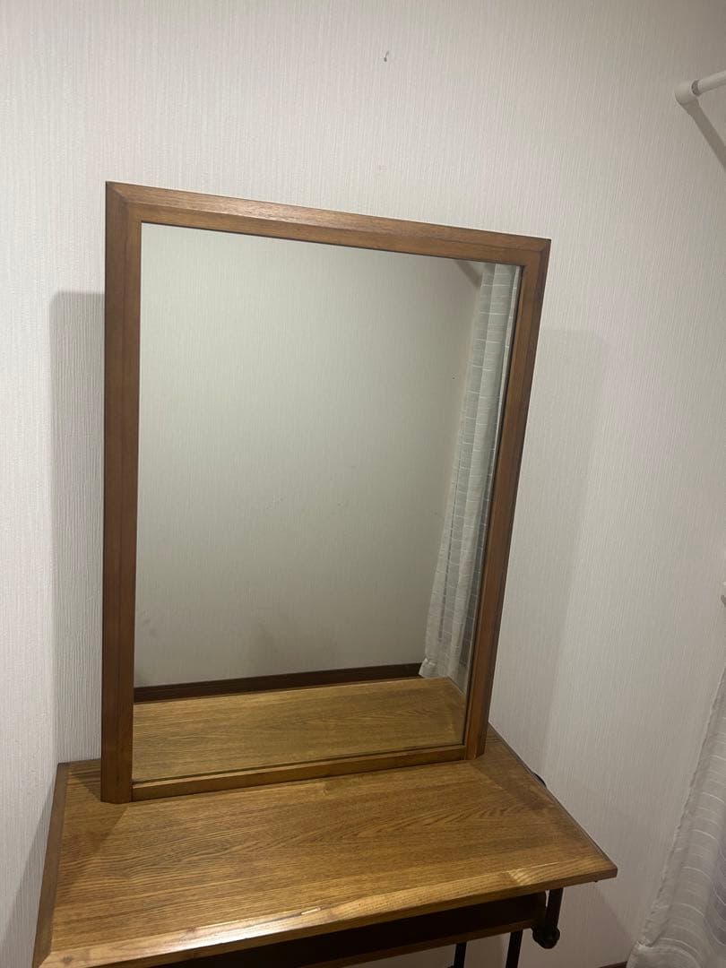 セット面　ドレッサー　美容室　鏡