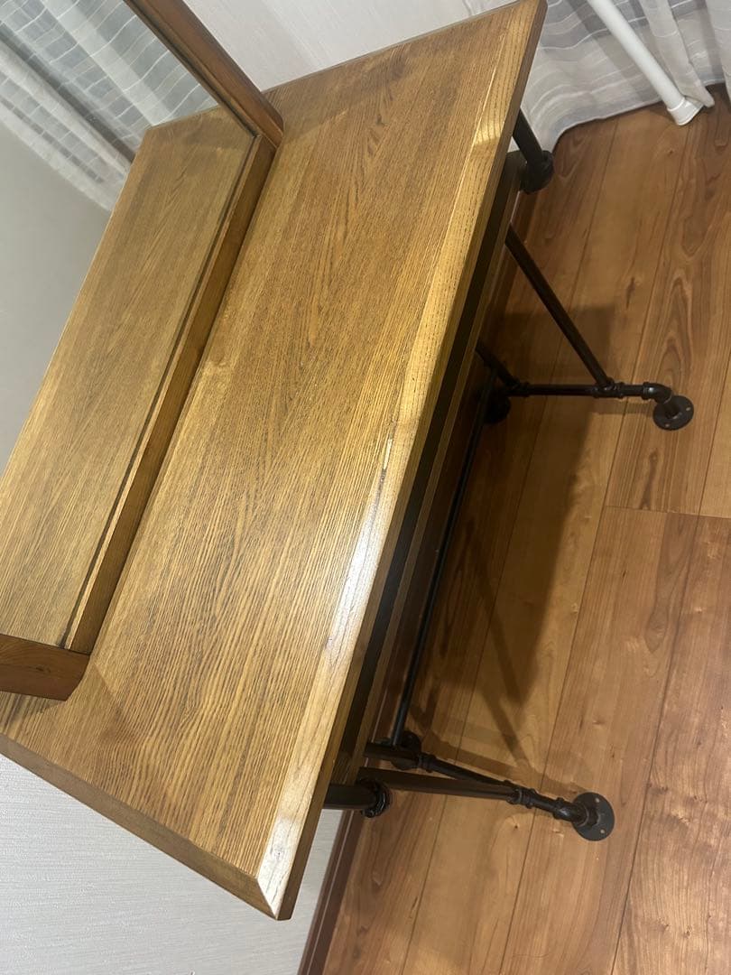 セット面　ドレッサー　美容室　鏡