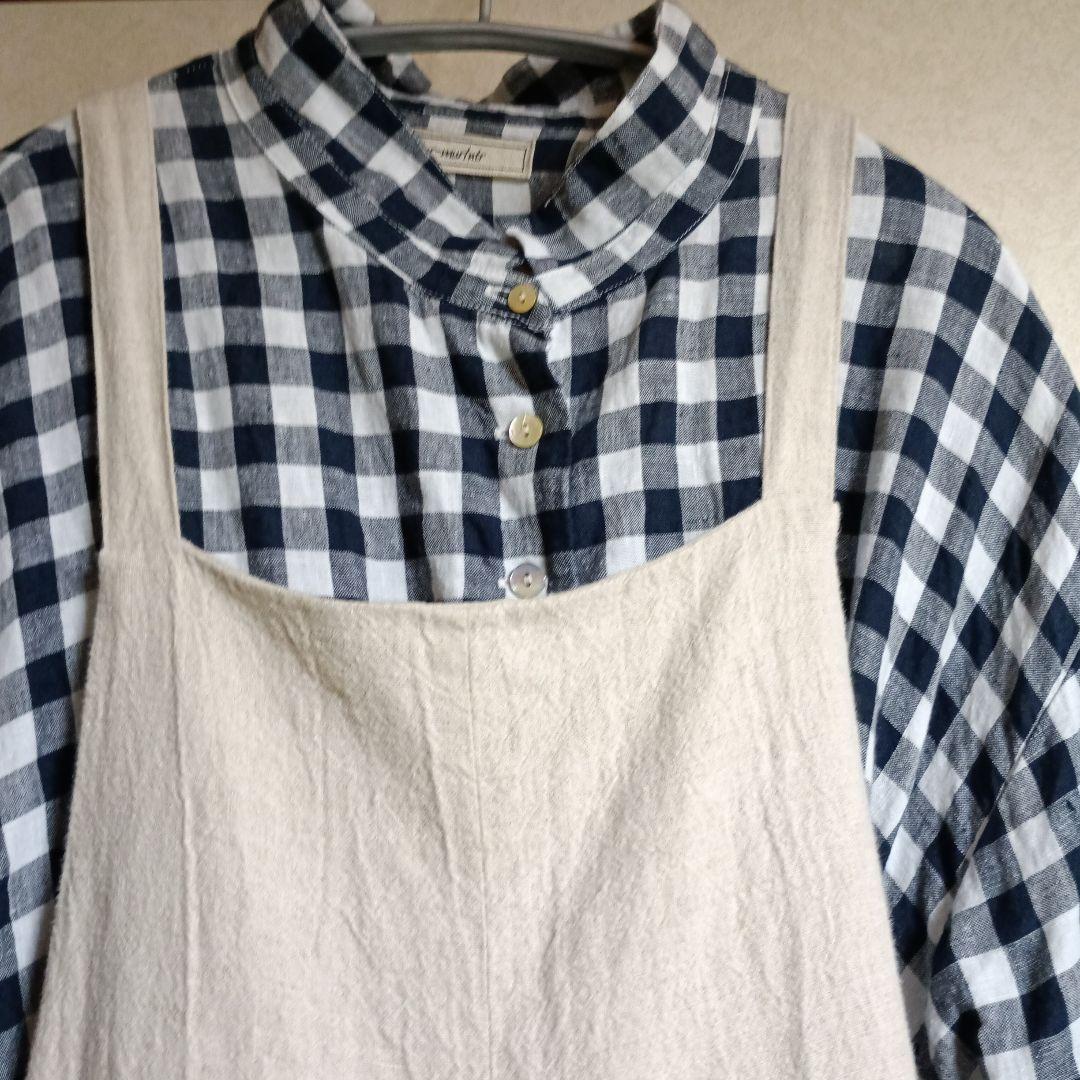 群言堂の、麻100のサロペットです。