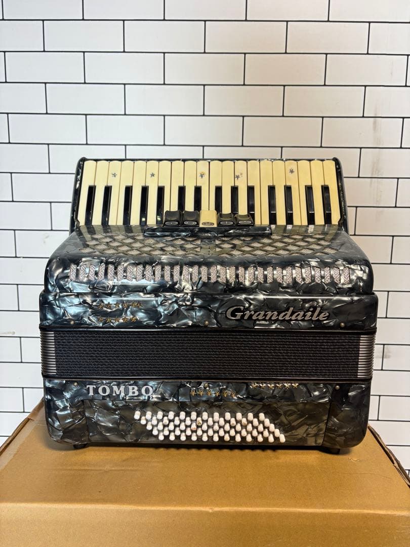 タ*読様 TOMBO Grandaille アコーディオン