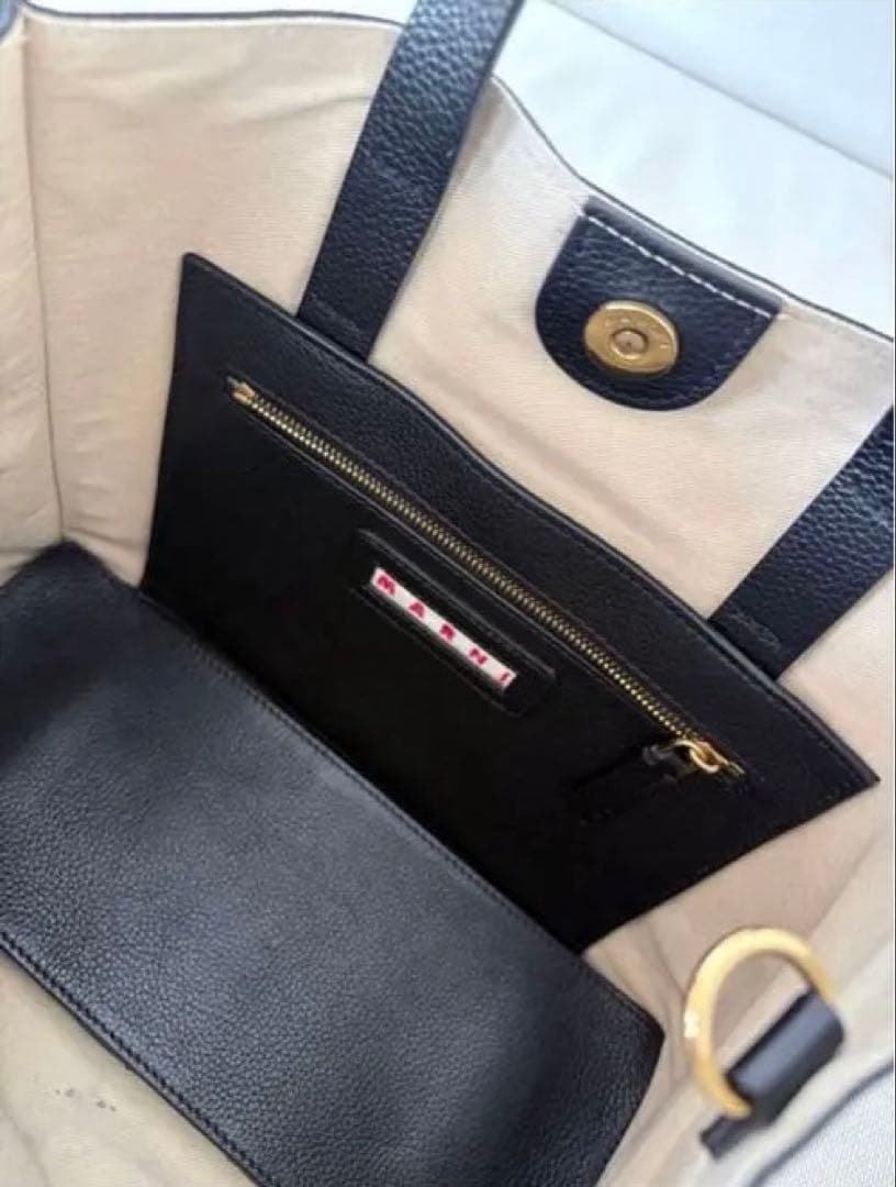 MARNI マルニ　レザーバッグ　MUSEO TOTE