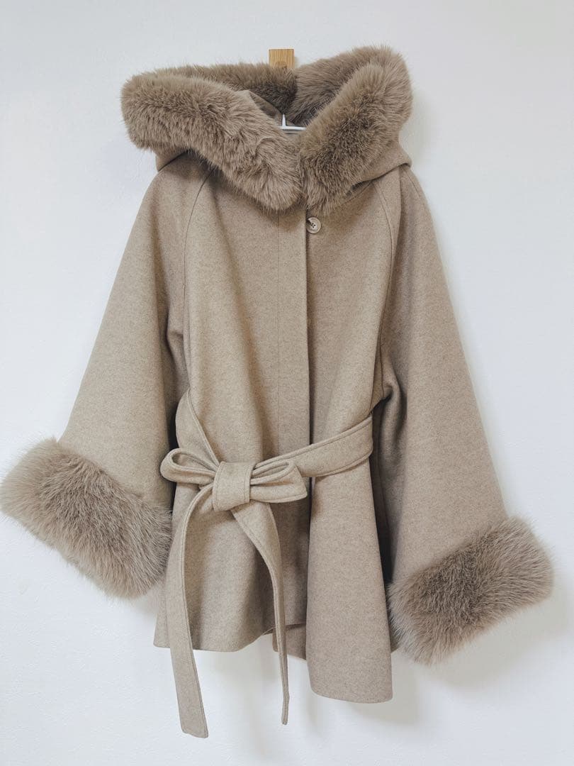 chico ファー襟ケープコート