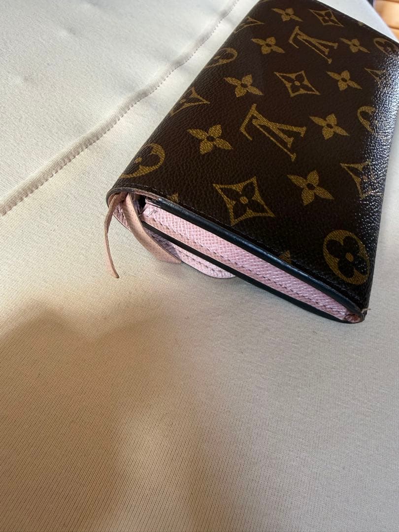 ルイヴィトン ポルトフォイユ エミリー モノグラム×ピンク