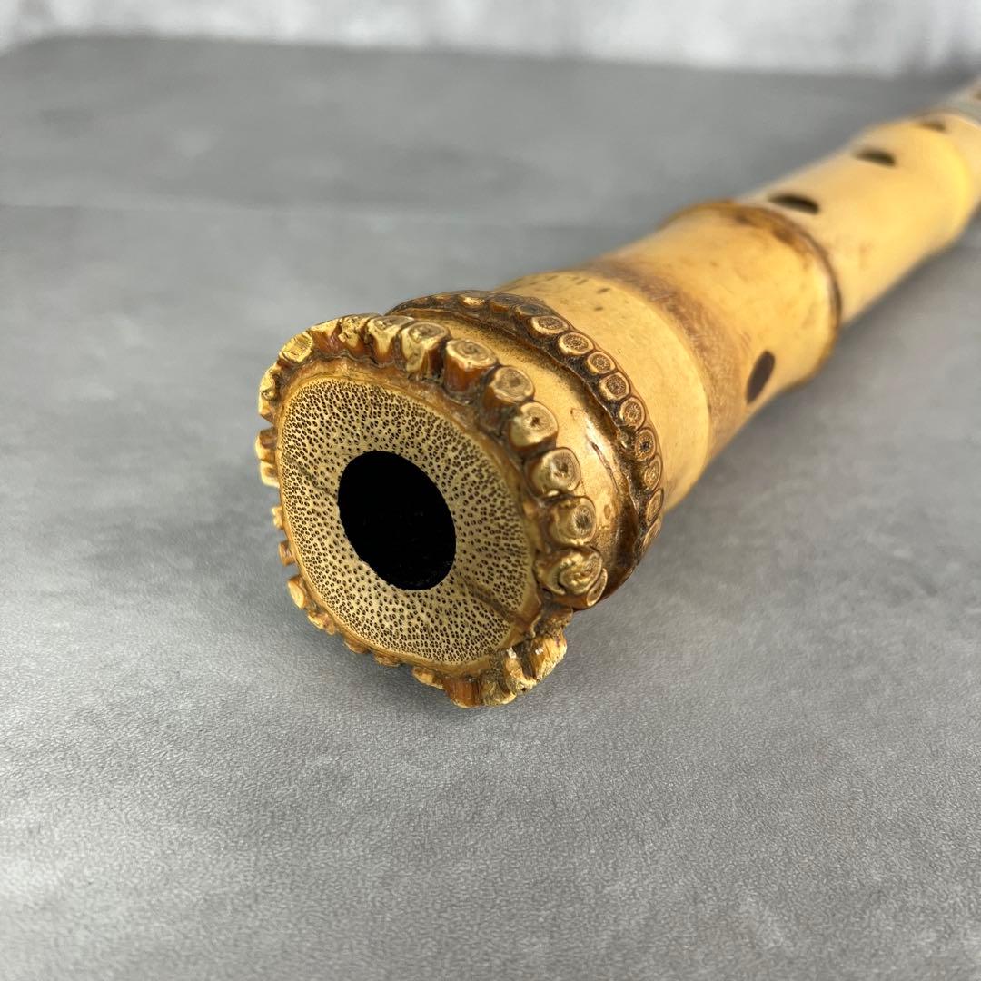 人気　尺八　琴古流　バチ型　銘あり　竹治　1印　1尺9寸　5孔　和楽器　真竹　漆