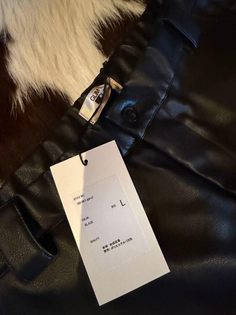 新品試着のみ数分使用GLIMCLAP Synthetic フェイクレザーパンツ
