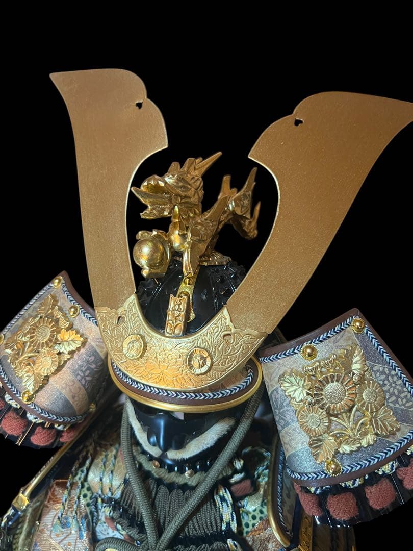 チャリティー出品中美品　五月人形　雛匠 東玉製 13号伊勢　鎌倉時代 大鎧飾