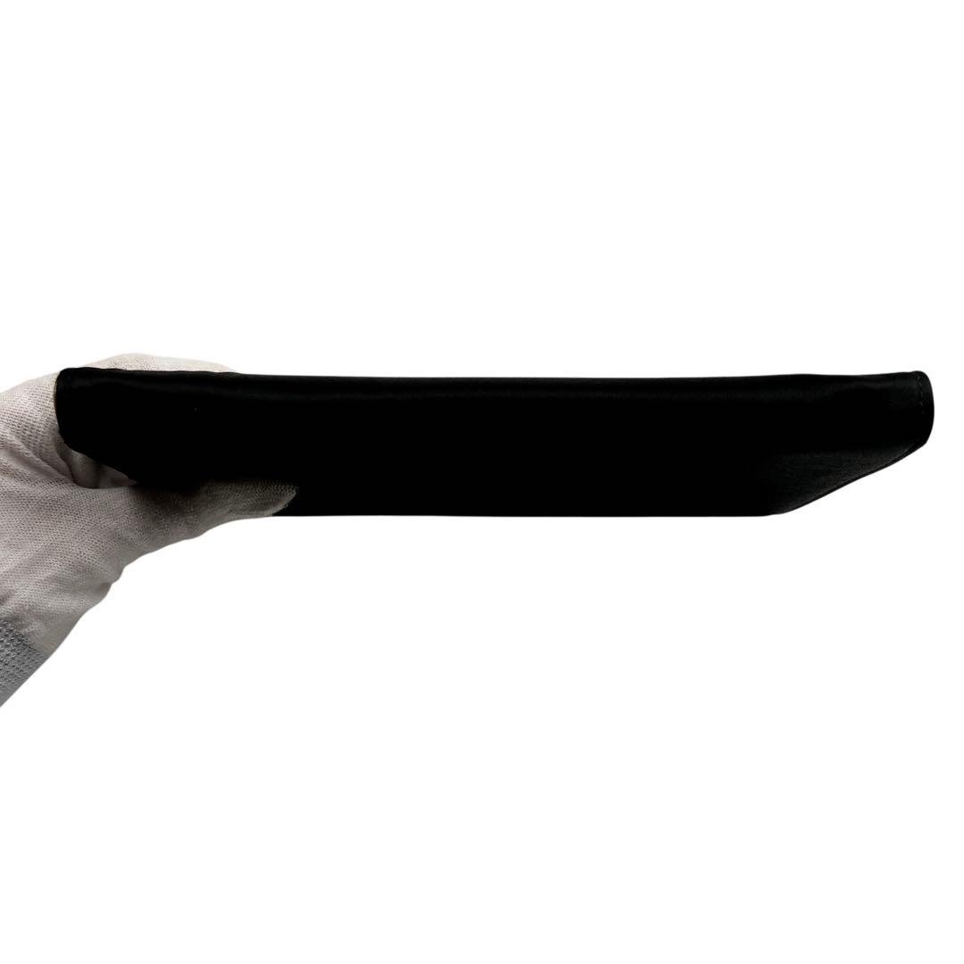 Yves Saint Laurent ブラック クラッチバッグ 9155