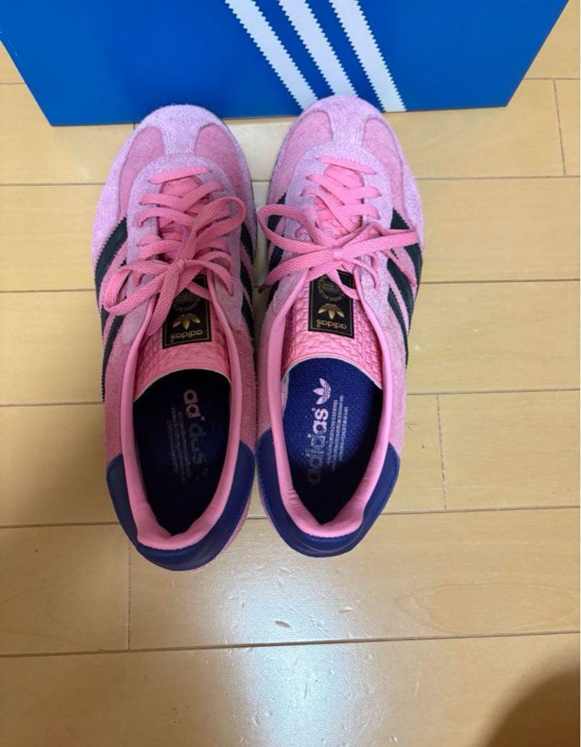 adidas Gazelle ピンク シューズ
