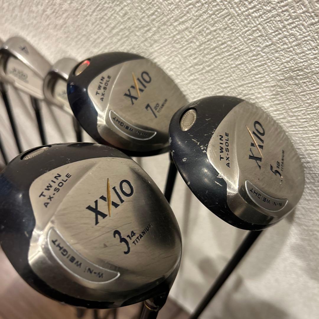 ゼクシオ他　メンズ R 15本　右利き　ゴルフセット