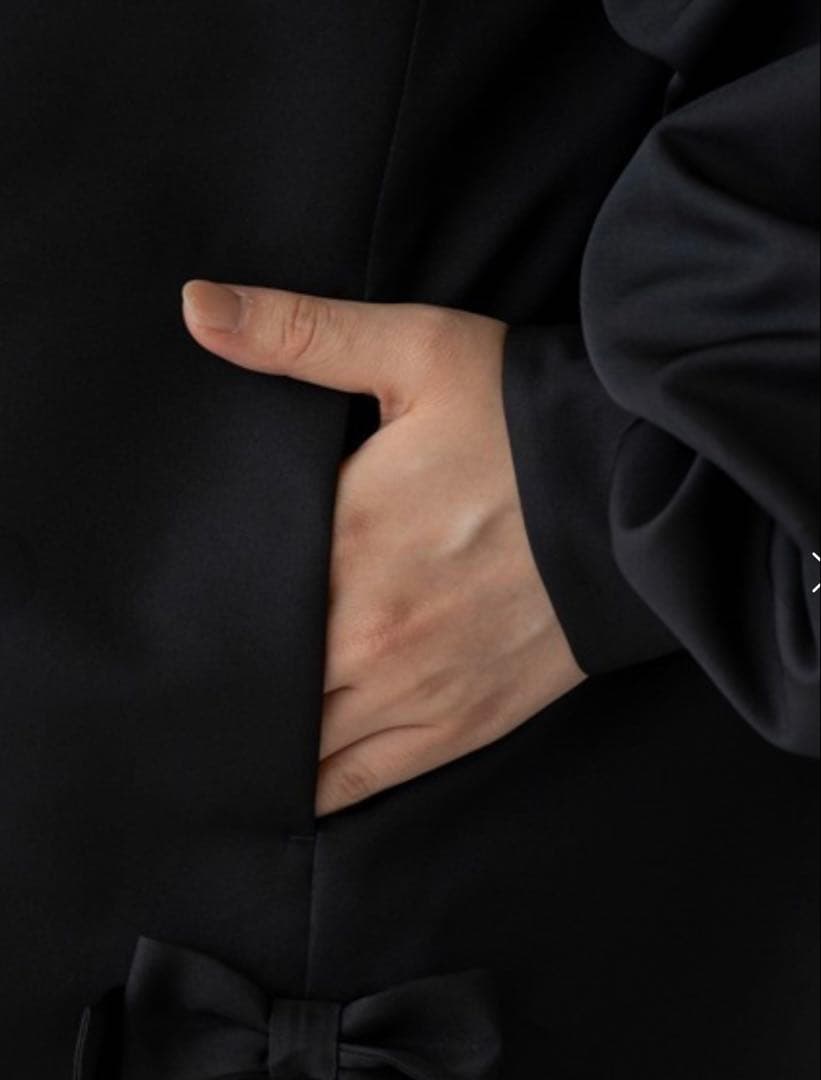 【新品タグ付き】ソーノ ドルチェリボン撥水ジャケット パール リボン ブラック