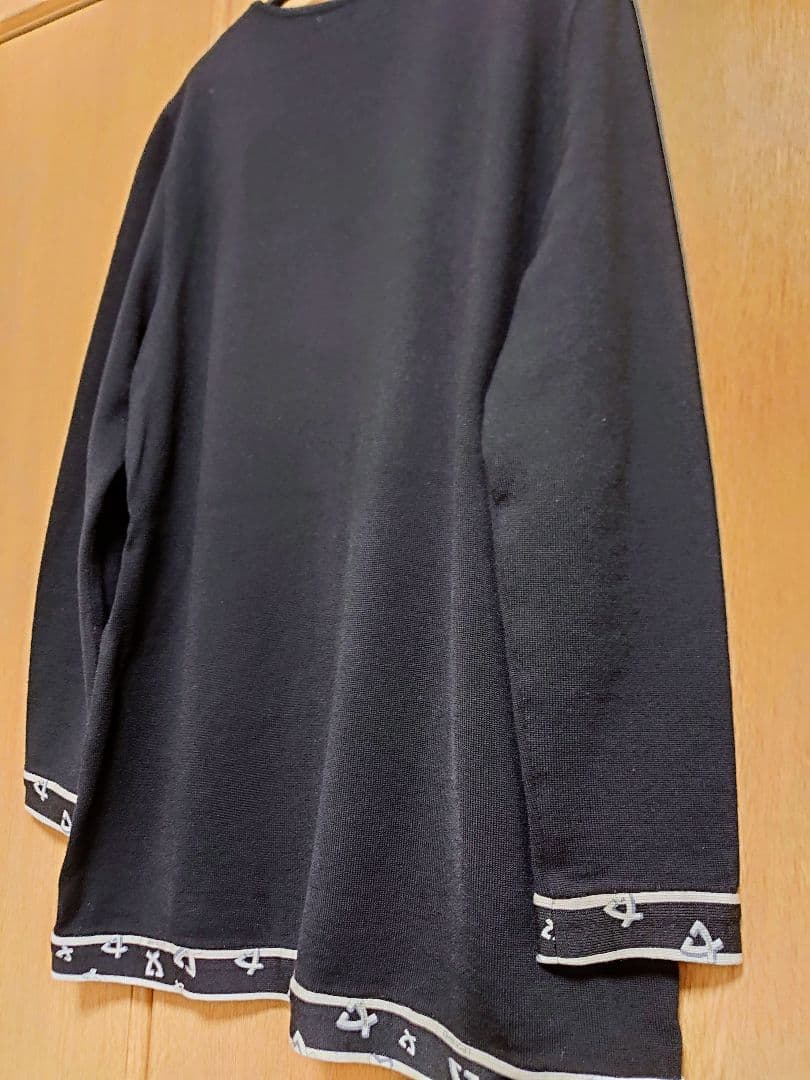 最終価格★極美品★レオナール★ウール チュニック ★４２ ブラック