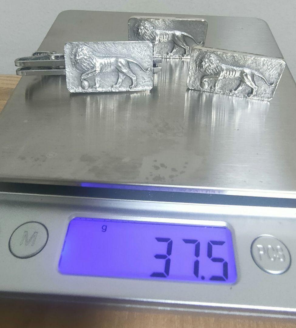 ★純銀製ライオンカフスボタン（カフリンクス）とネクタイピンのセット