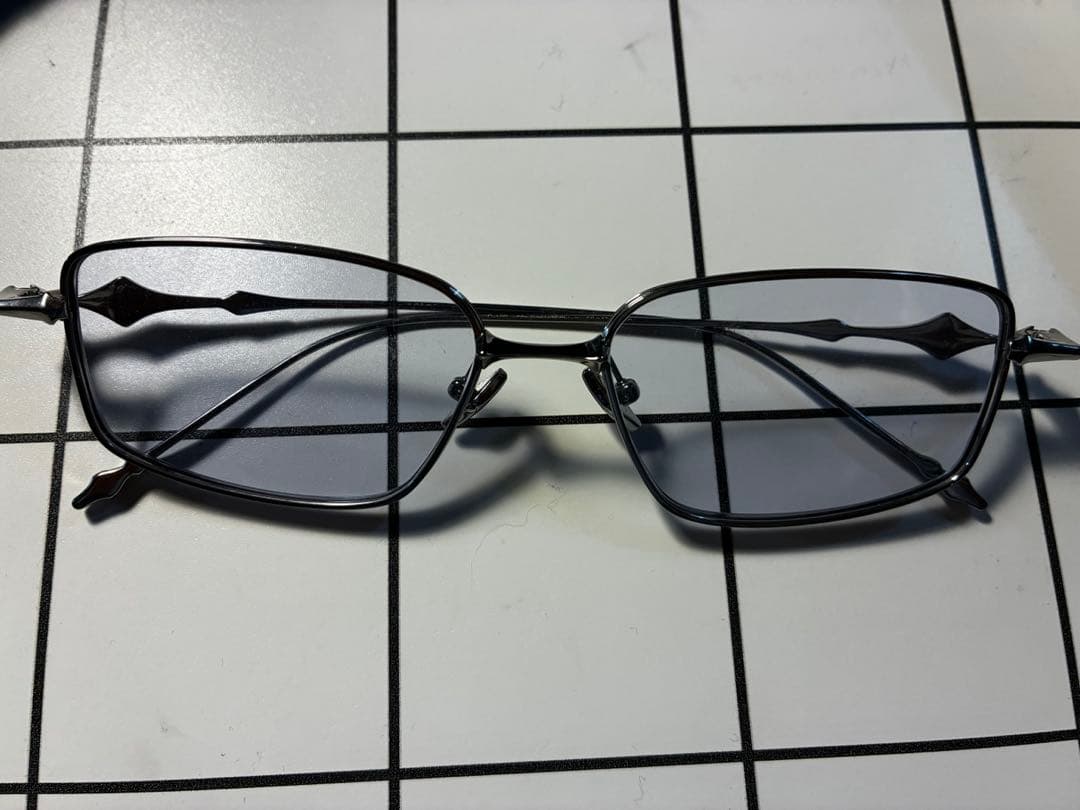 小物 Gentle Monster atmic02