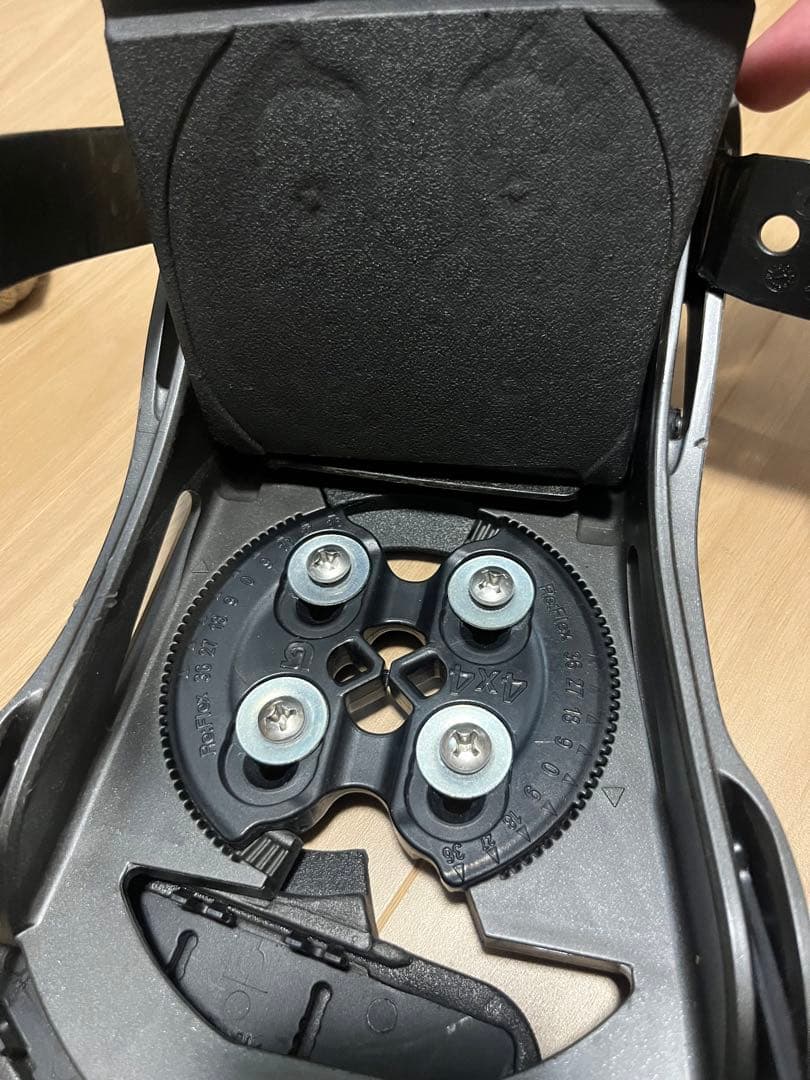 バートン BURTON マラビータレザー MALAVITA LEATHER M