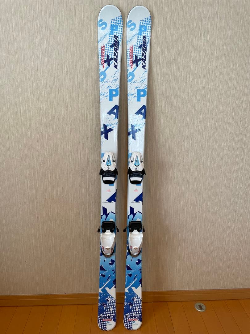 子供用スキーセット　KAZAMA カザマ スキー板 136cm ストック ブーツ