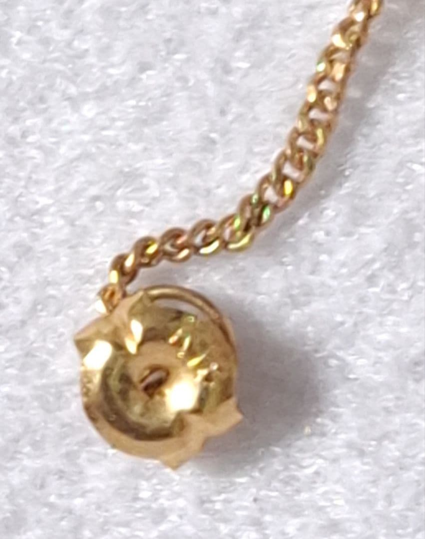 k18 星型チャーム付きハーフフープピアス