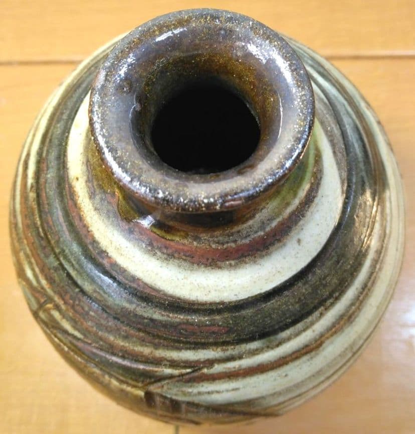 人間国宝 金城次郎 壷屋焼 徳利 栞 共箱 美品 壺屋焼 やちむん 笑魚紋徳利