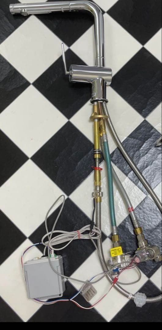 TOTO∥ タッチレス水ほうき水栓TEKC35ET