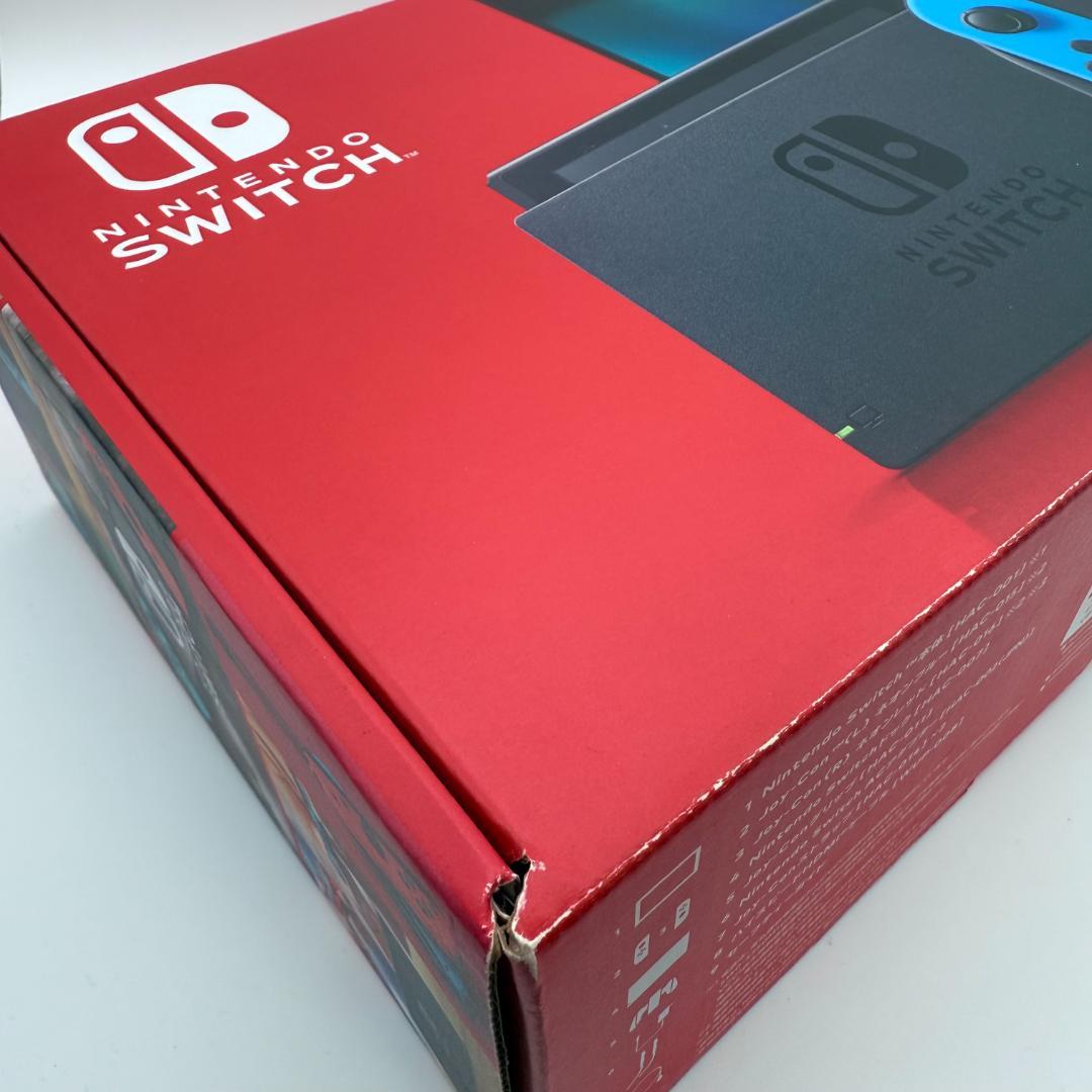 Nintendo Switch本体＋マリオカート8＋限定スーパーマリオケース付