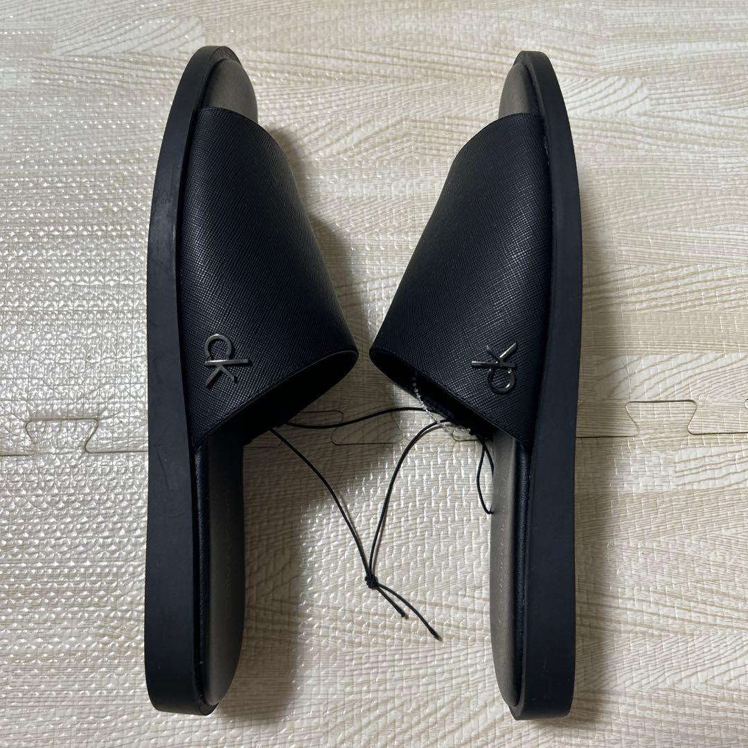 （海外限定・国内未入荷）カルバンクライン　サフィアーノレザーサンダル US8M