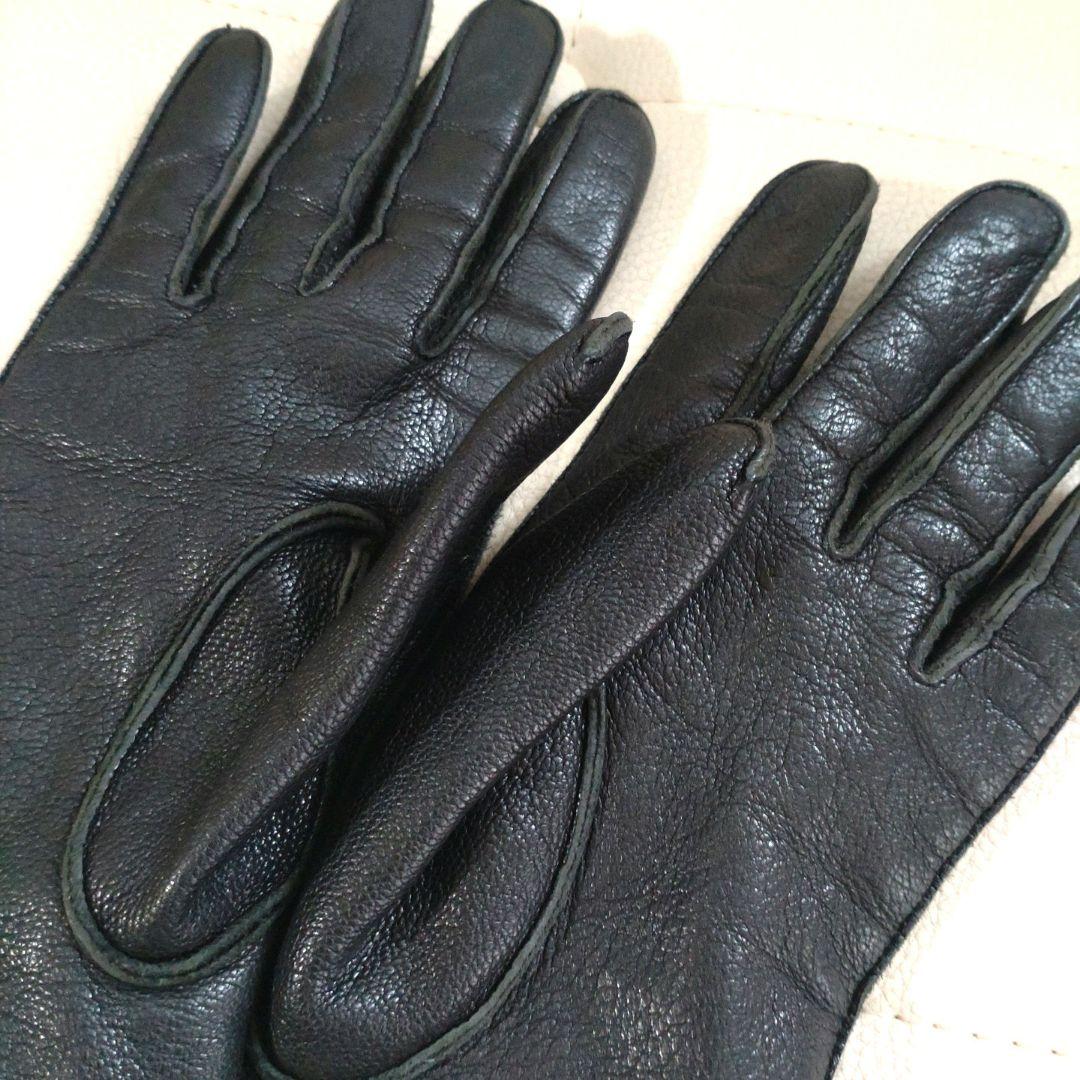 ヴィヴィアンウエストウッド　ブラックレザー手袋 バックル付き