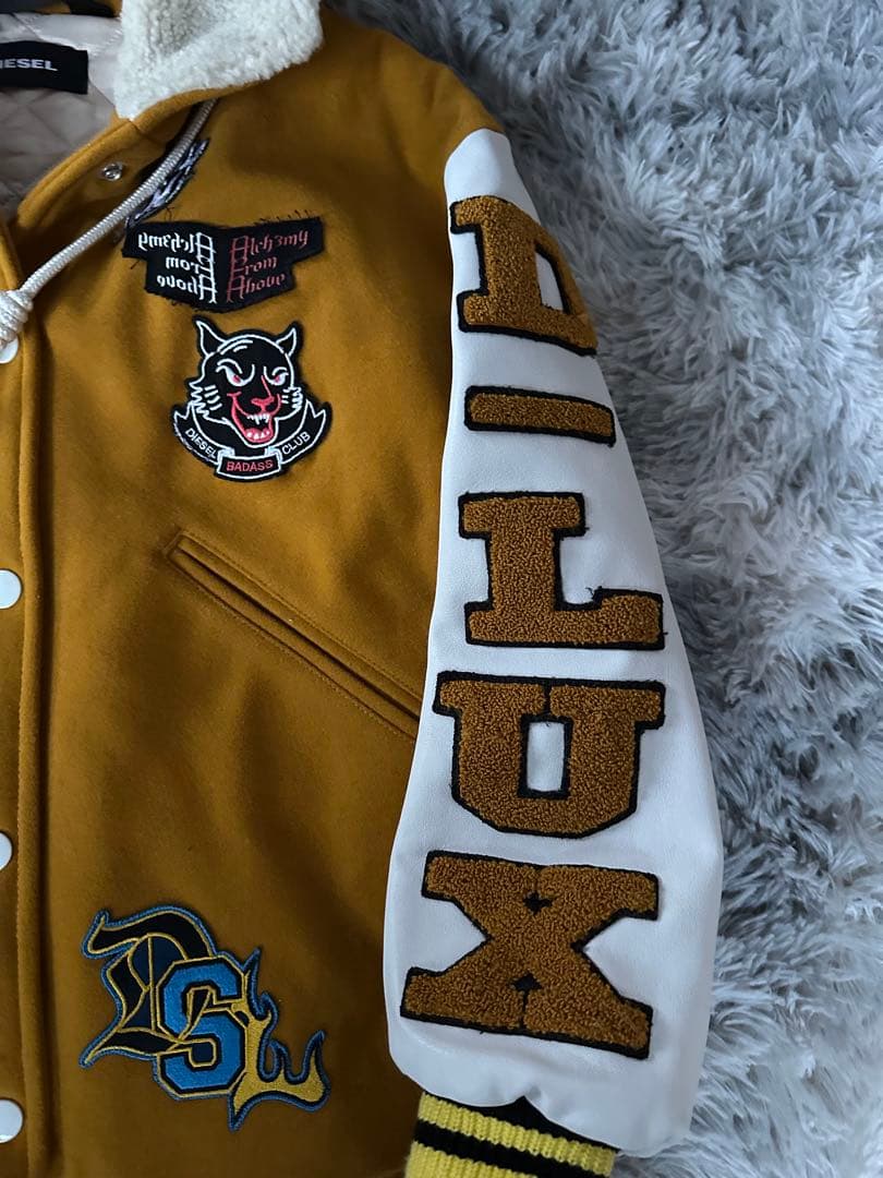 美品 希少 DIESEL ディーゼル スタジャン XXS ウール オーバーサイズ