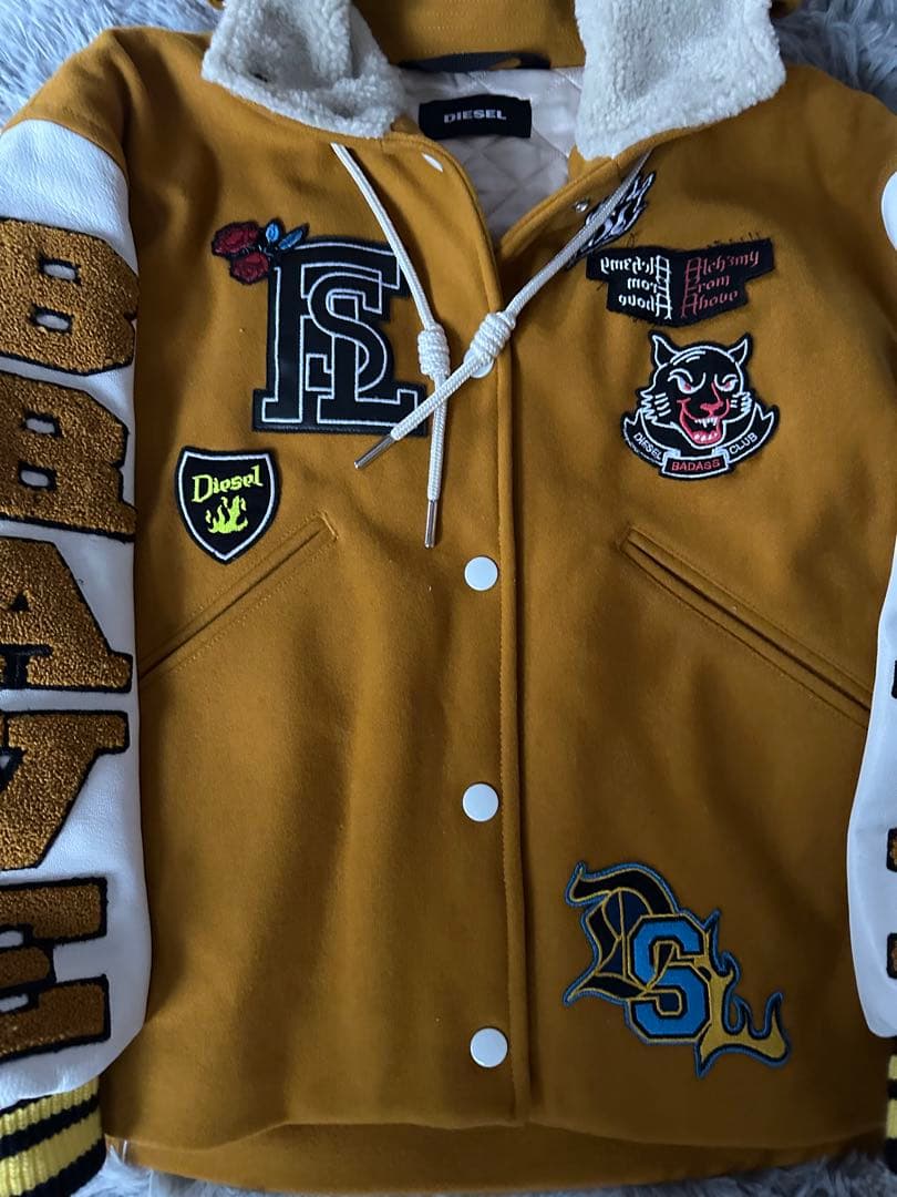 美品 希少 DIESEL ディーゼル スタジャン XXS ウール オーバーサイズ