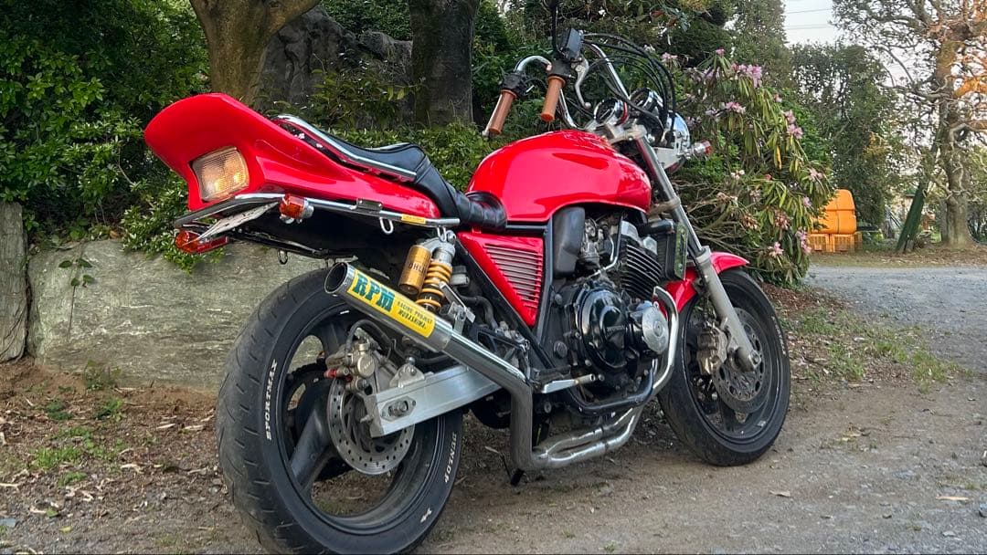 CB400SF NC31 テールカウル　アウトバーンテール　羽テール