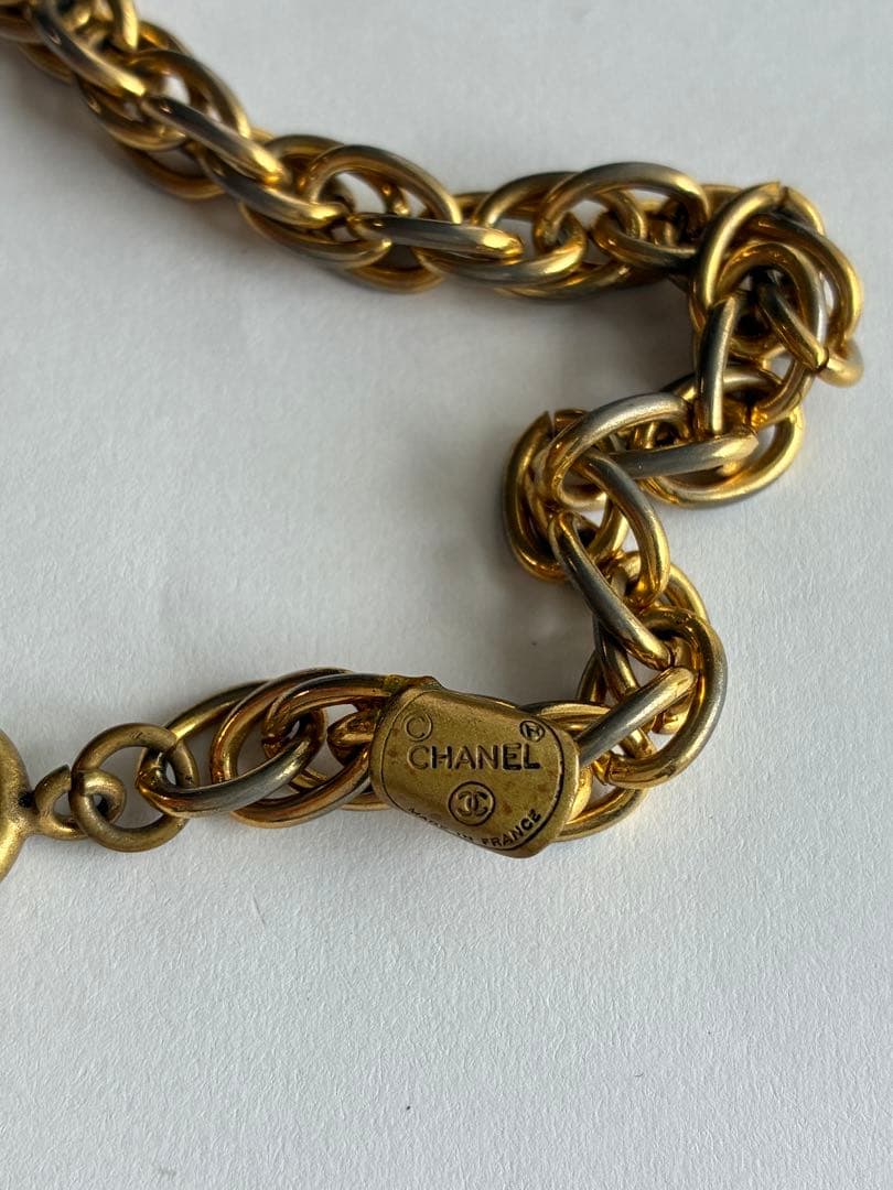 CHANELビンテージネックレス