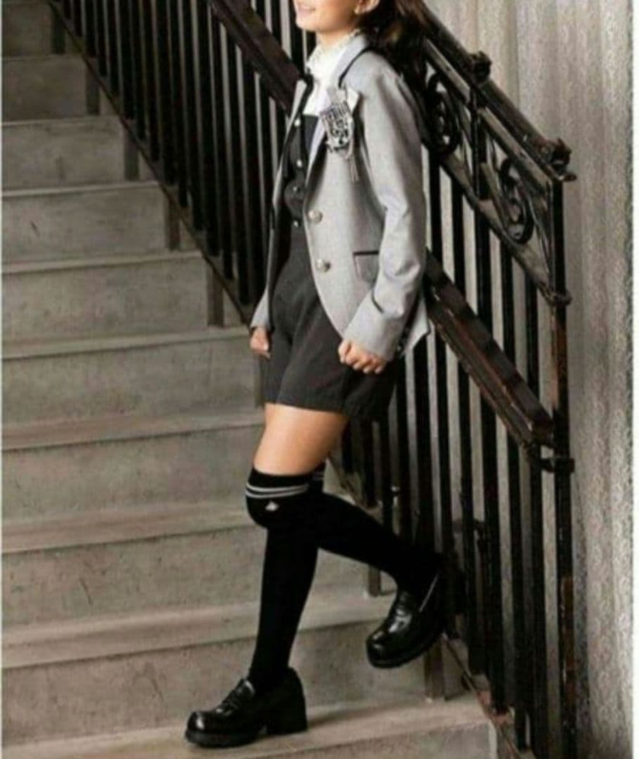 【美品】アリサナ　卒服　卒業式　165　フォーマルパンツスーツ　グレー