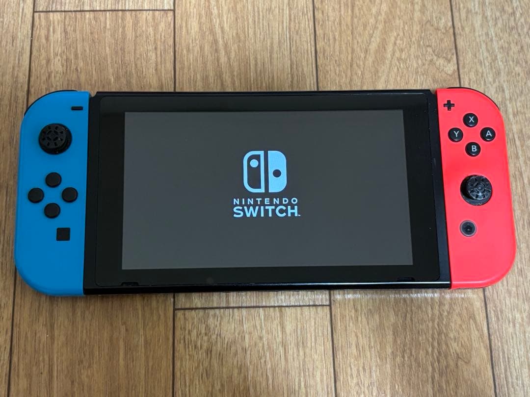 Nintendo Switch 本体 Joy-Con付き 青/赤