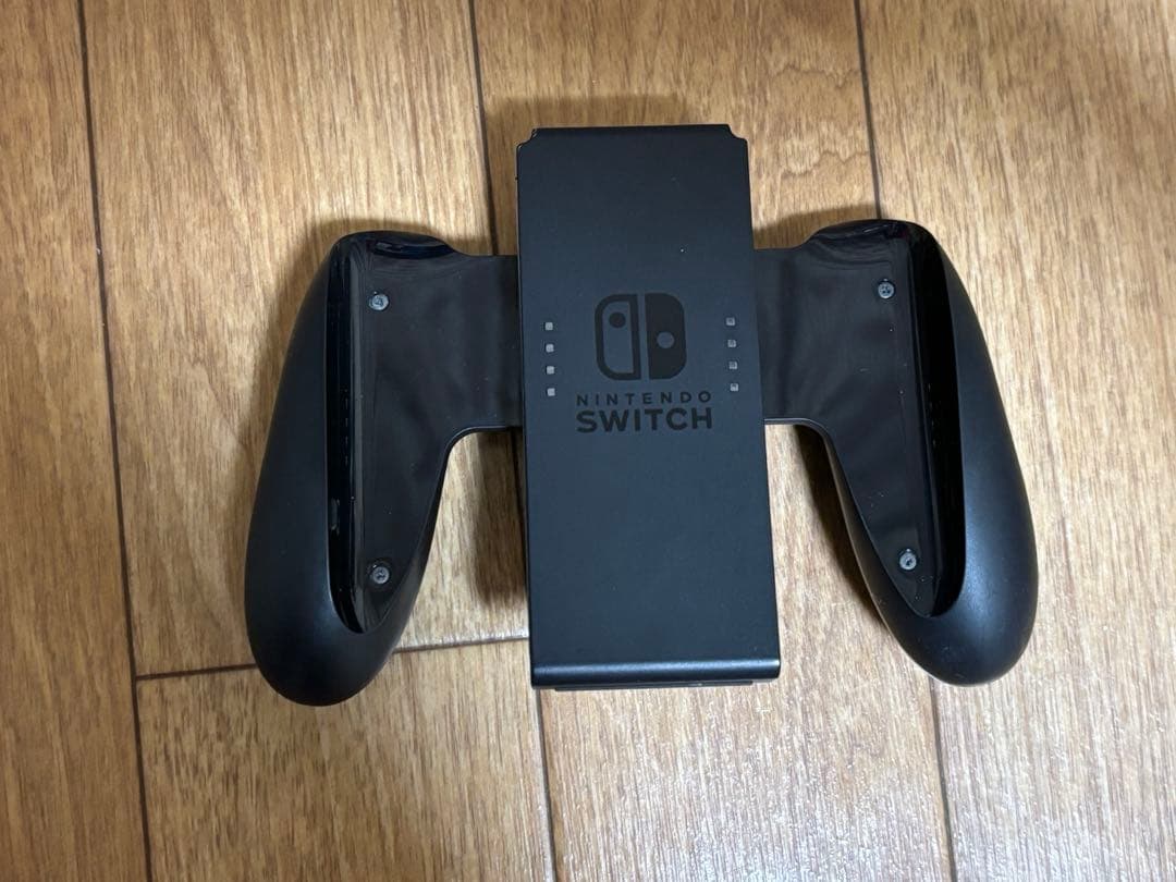 Nintendo Switch 本体 Joy-Con付き 青/赤