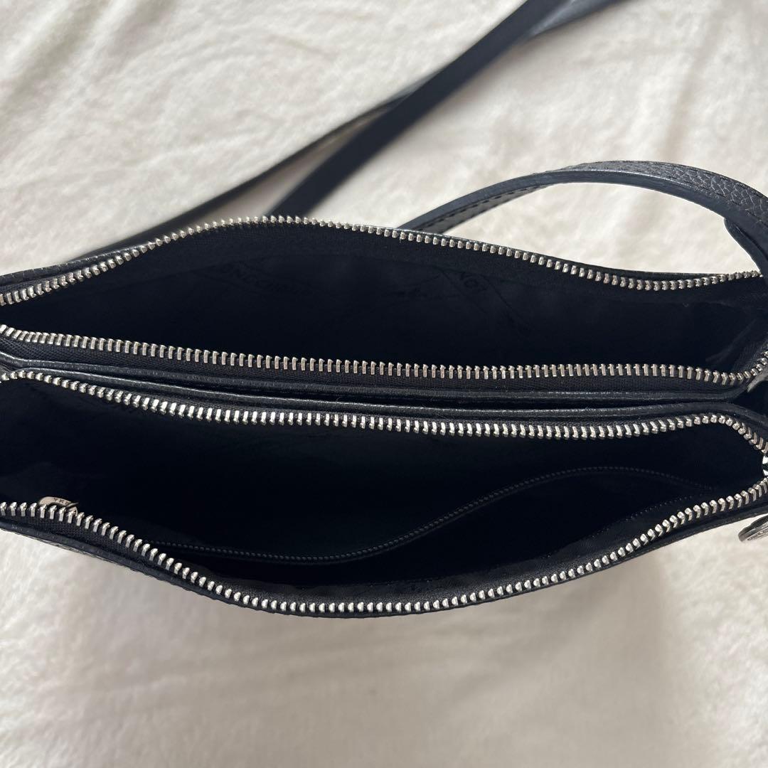 ロンシャン LONGCHAMP 黒レザー　ショルダーバッグ ダブルファスナー