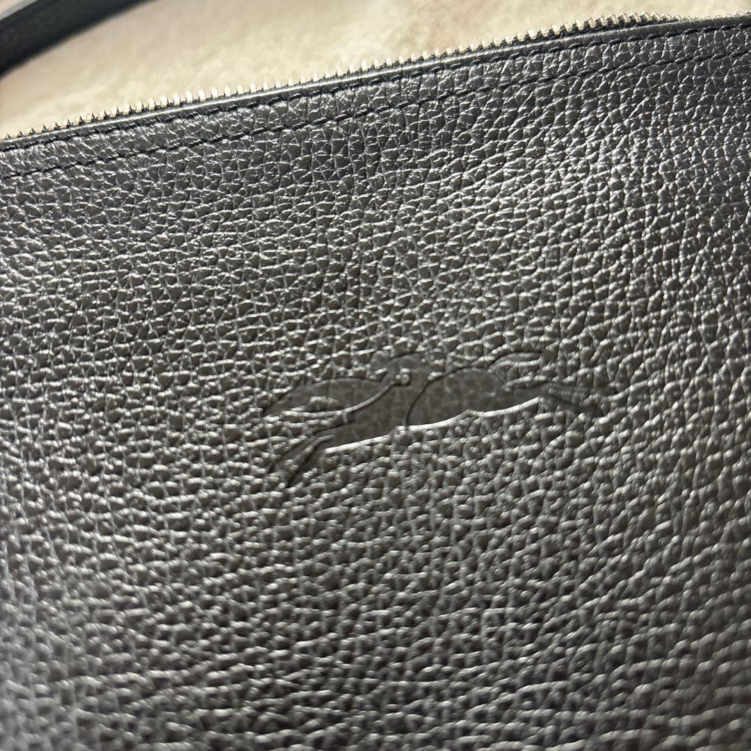 ロンシャン LONGCHAMP 黒レザー　ショルダーバッグ ダブルファスナー