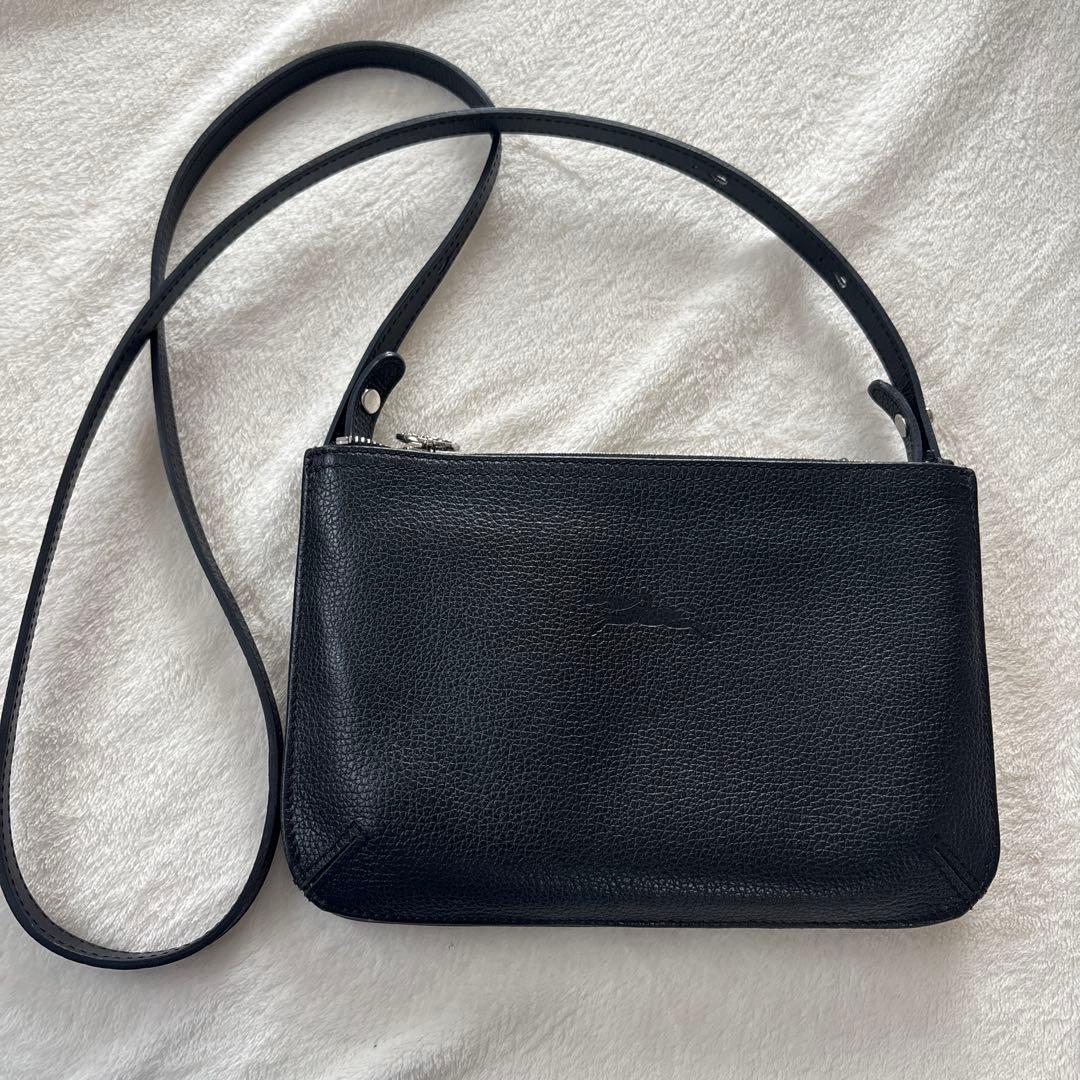 ロンシャン LONGCHAMP 黒レザー　ショルダーバッグ ダブルファスナー