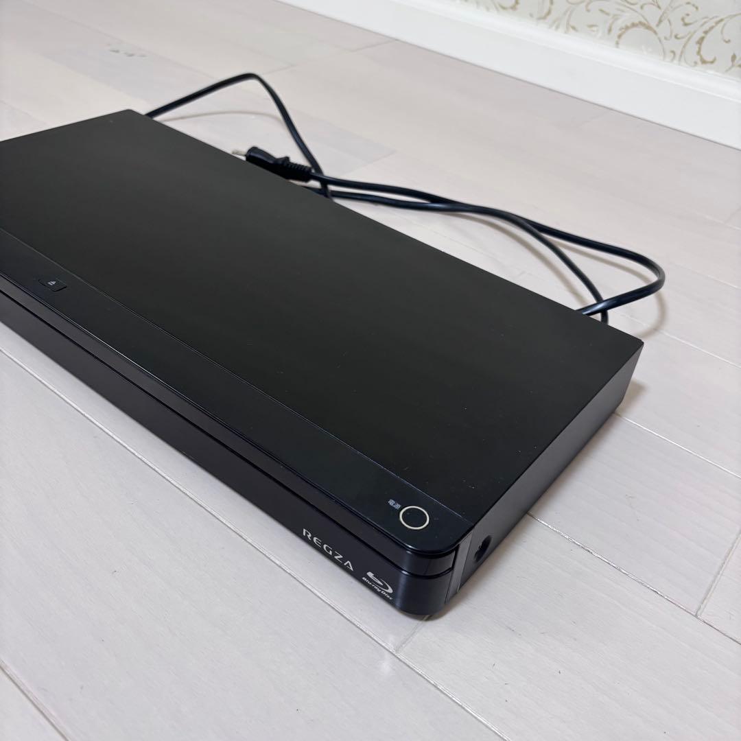 レコーダー　Blu-ray REGZA 東芝