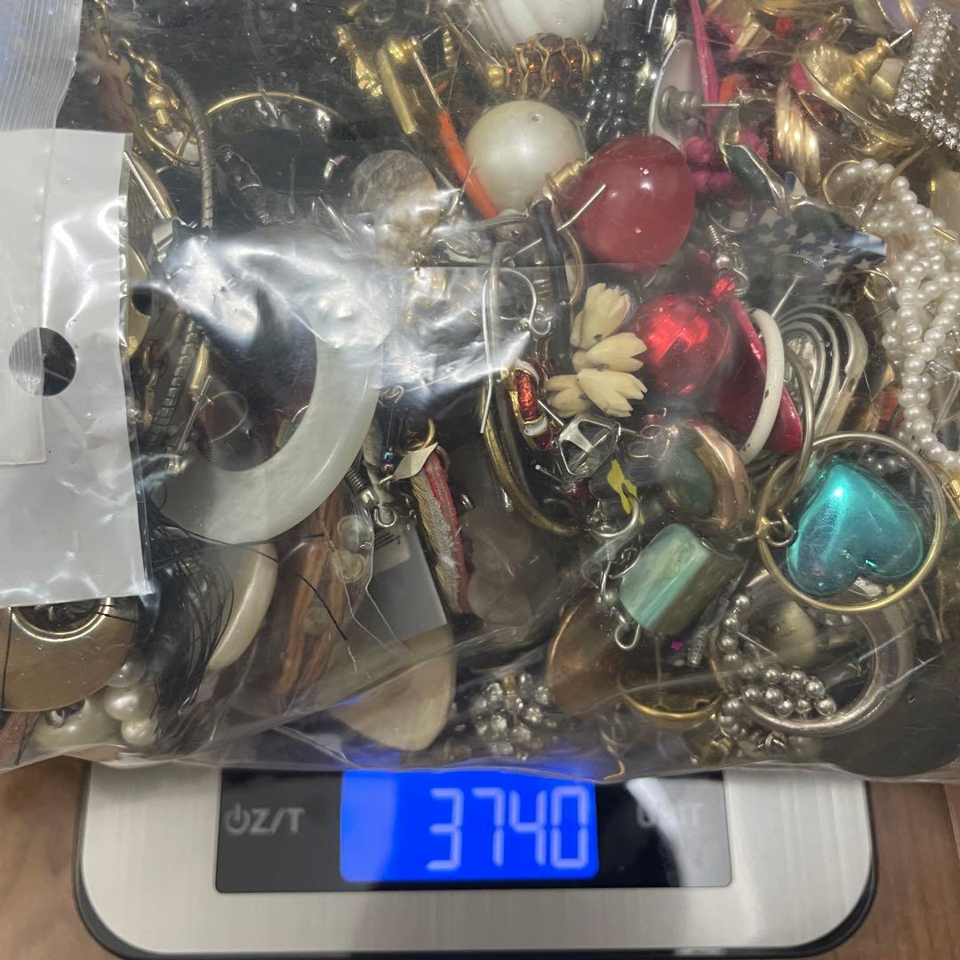 K*ん様 アクセサリー大量まとめ売り 総重量9.7kg イミテ 合成石 天然石