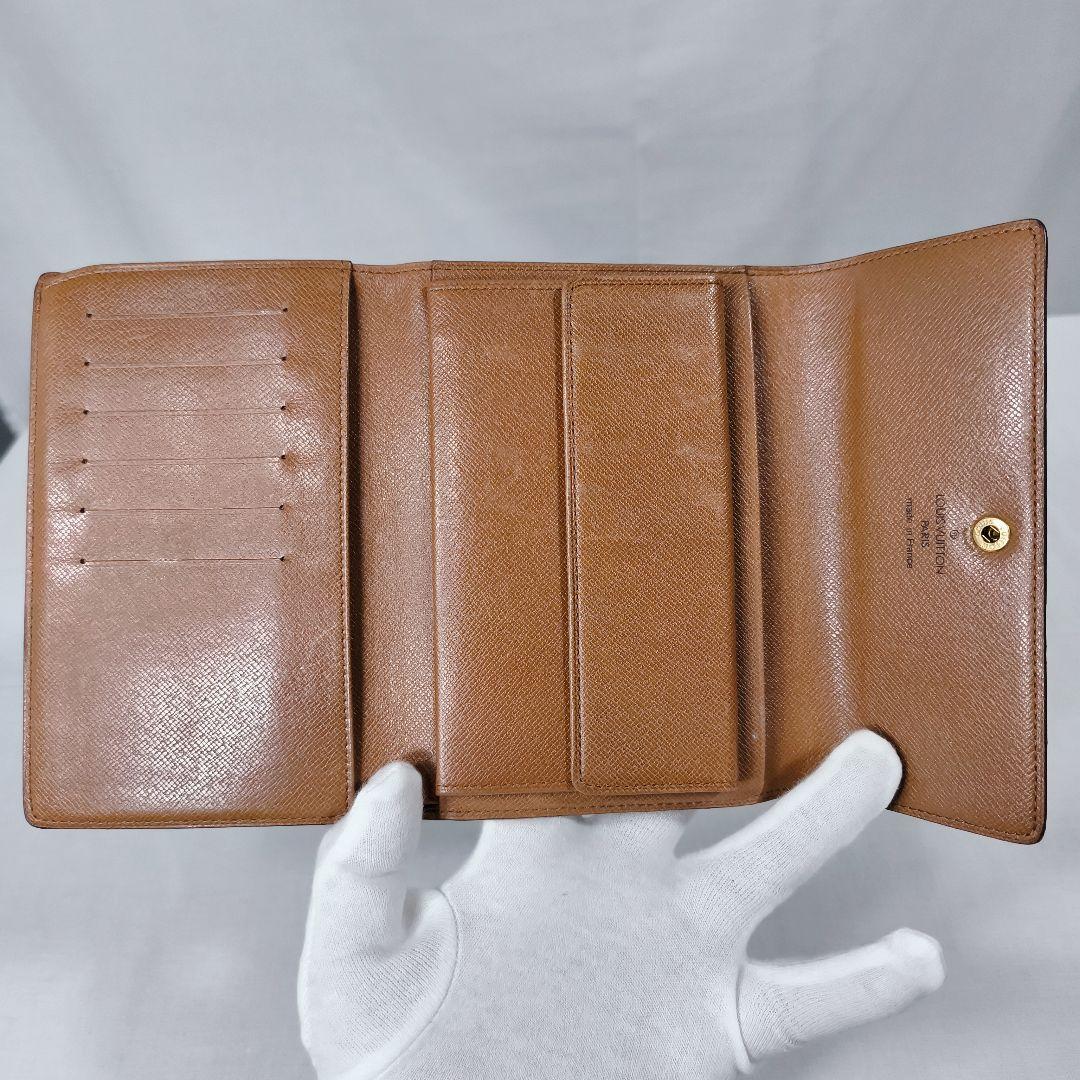 ルイヴィトン　モノグラム　ポルトトレゾール　折り財布　M61202