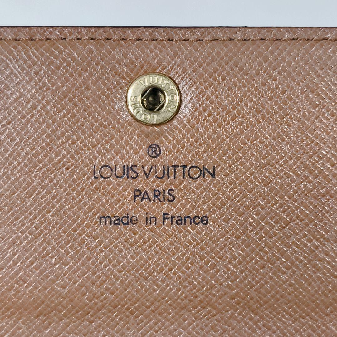 ルイヴィトン　モノグラム　ポルトトレゾール　折り財布　M61202