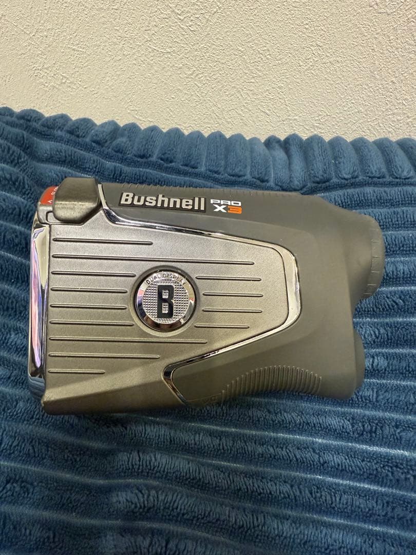 Bushnell Pro X 3 距離計　ブリーフィングケース、電池3個付き