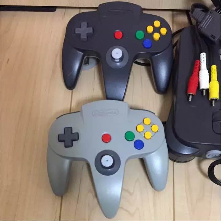 ニンテンドー64 本体＋コントローラー4個