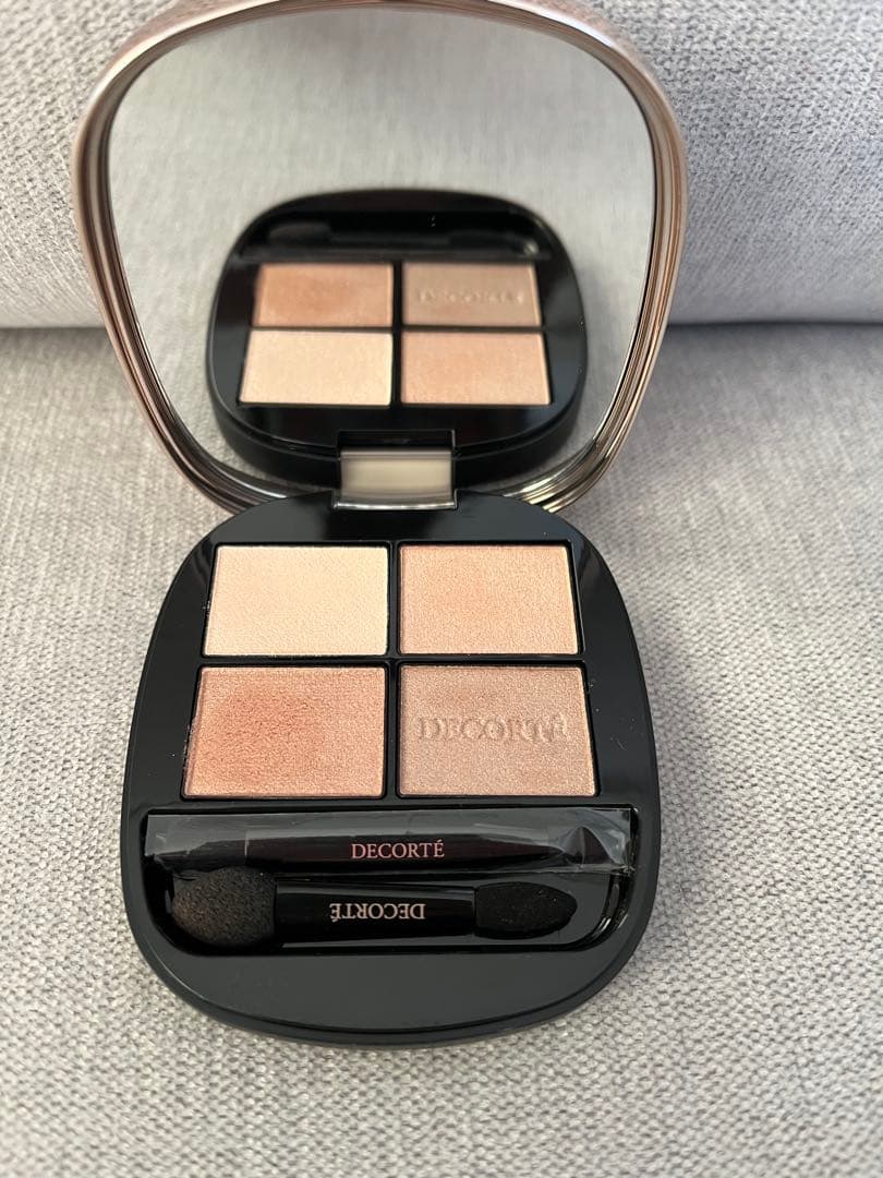 DECORTÉ コスメデコルテ　アイシャドウパレット 09