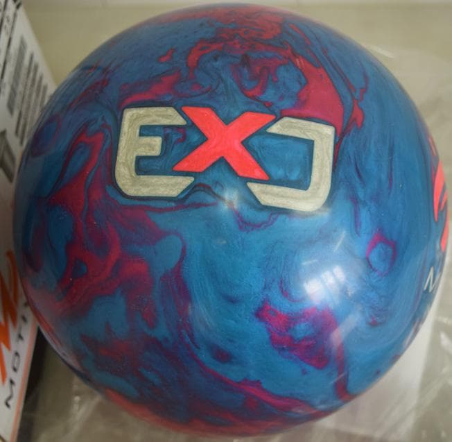 ♪ MOTIV/モーティブ VIP ExJ ボウリングボール 15P 新品！♪