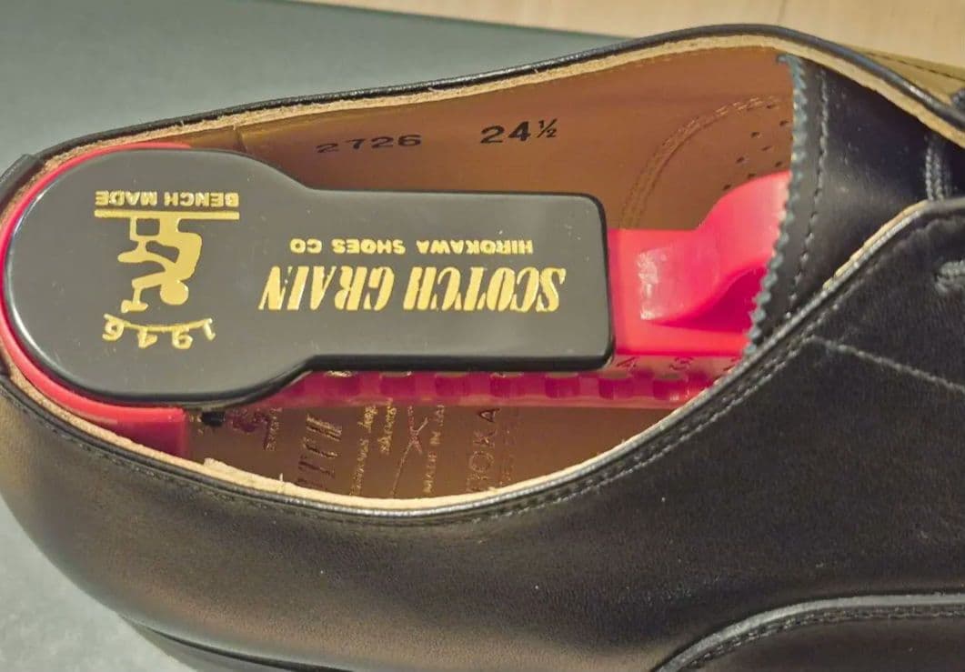 値下げ【新品】定価41,800円　スコッチグレイン　シャインオアレイン　24.5