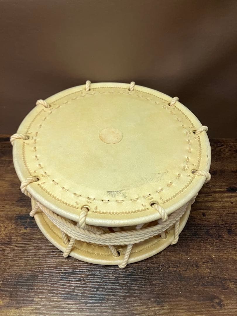 締太鼓（直径35cm）バチ・台座付き